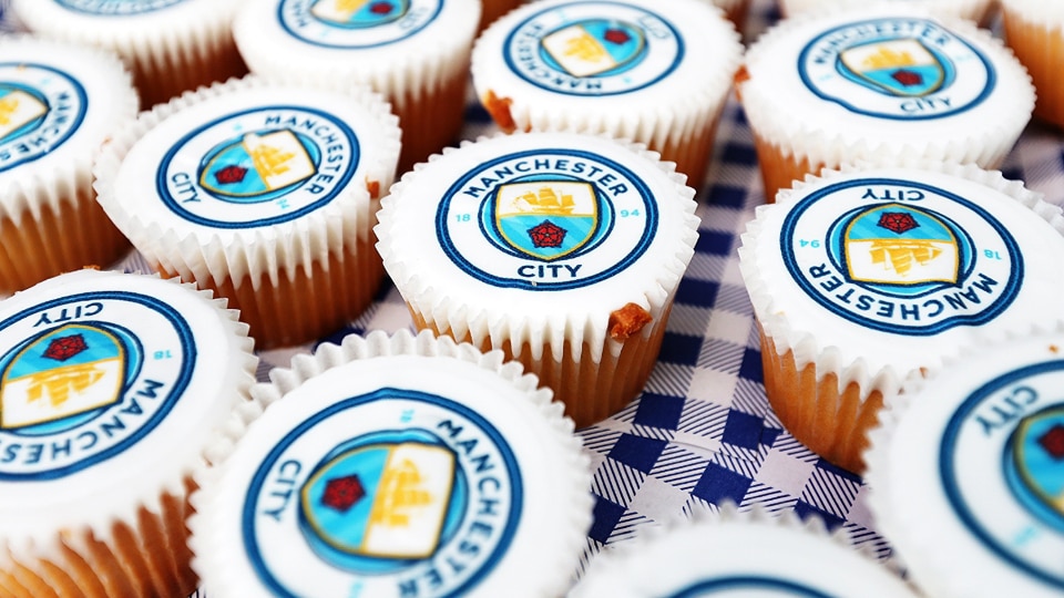 Manchester City cakes.