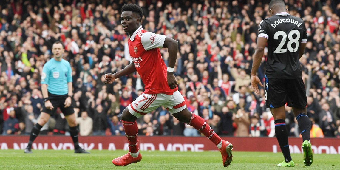 Bukayo Saka celebrates scoring the 2nd Arsenal goal