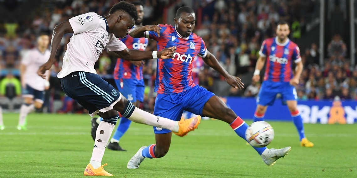 Bukayo Saka shoots for Arsenal during the first match of the new season