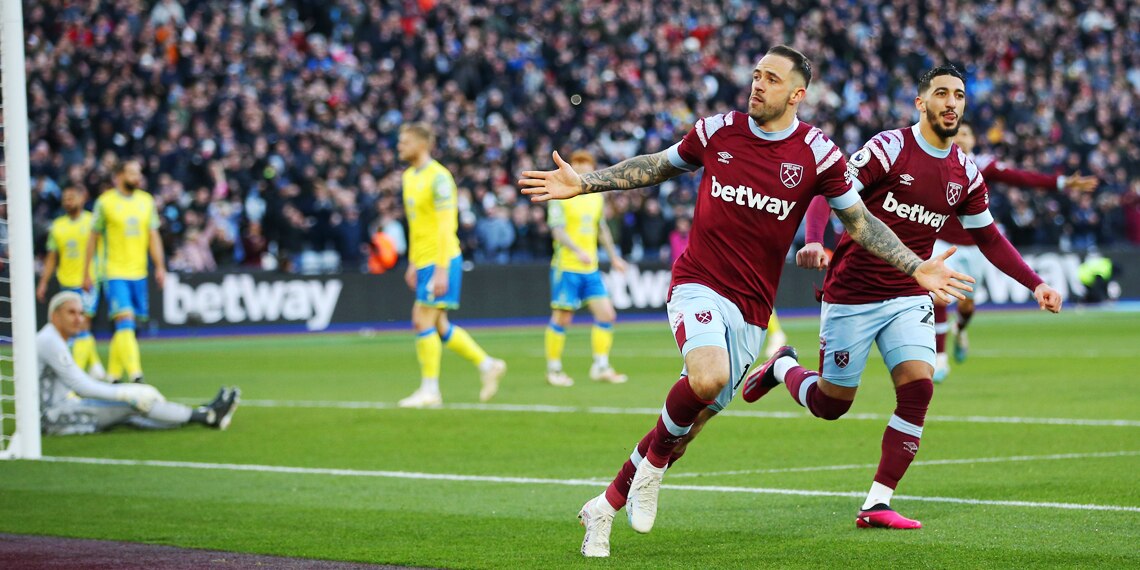 Danny Ings celebrates after scoring West Ham United's first goal during the match against Nottingham Forest