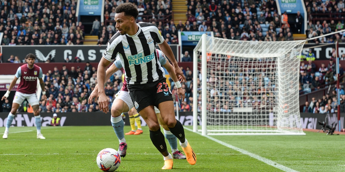 Jacob Murphy of Newcastle United controls the ball during the Premier League match against Aston Villa