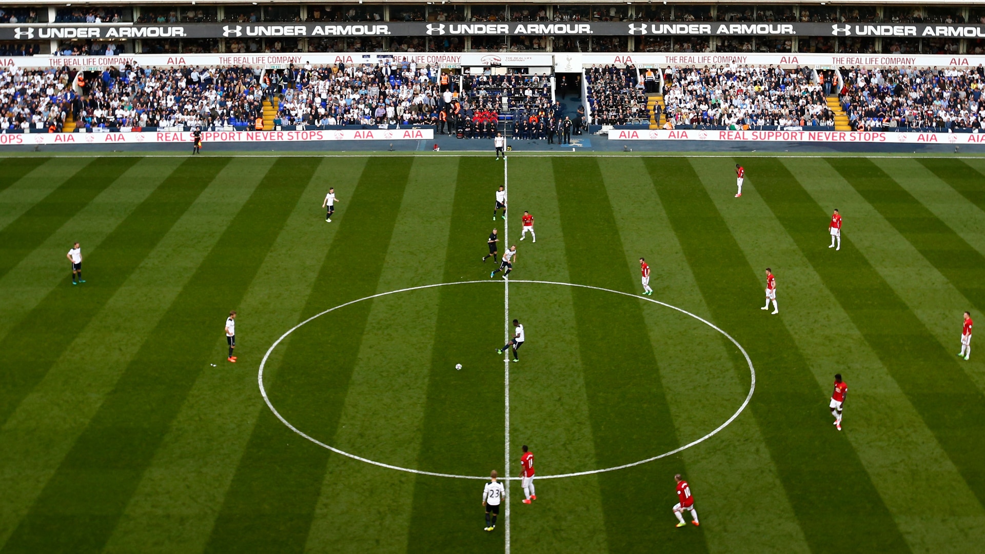 Spurs kick off against Liverpool