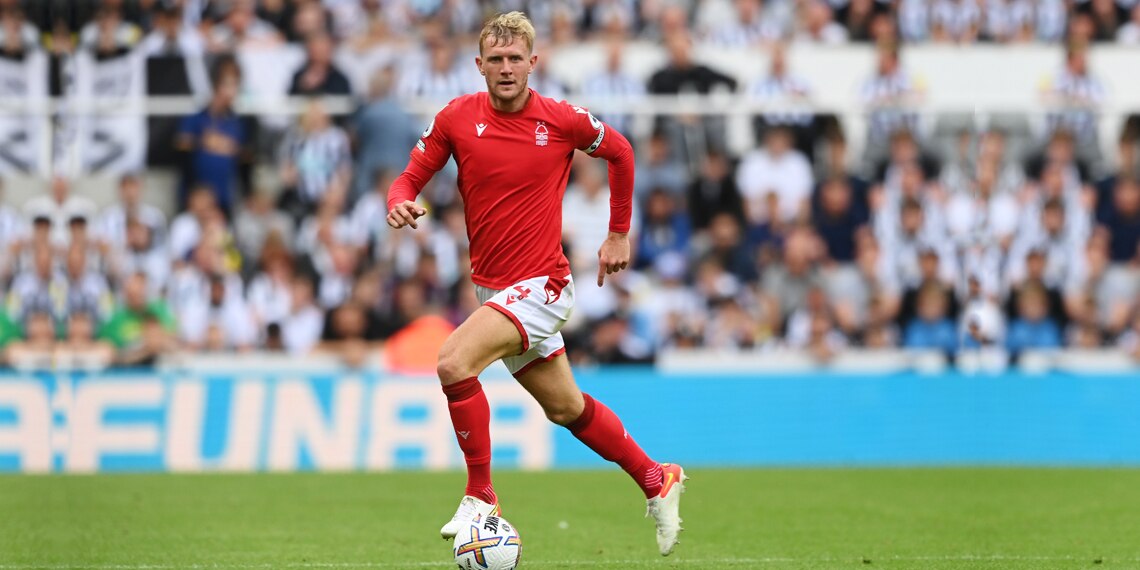 Joe Worrall in action for Nottingham Forest