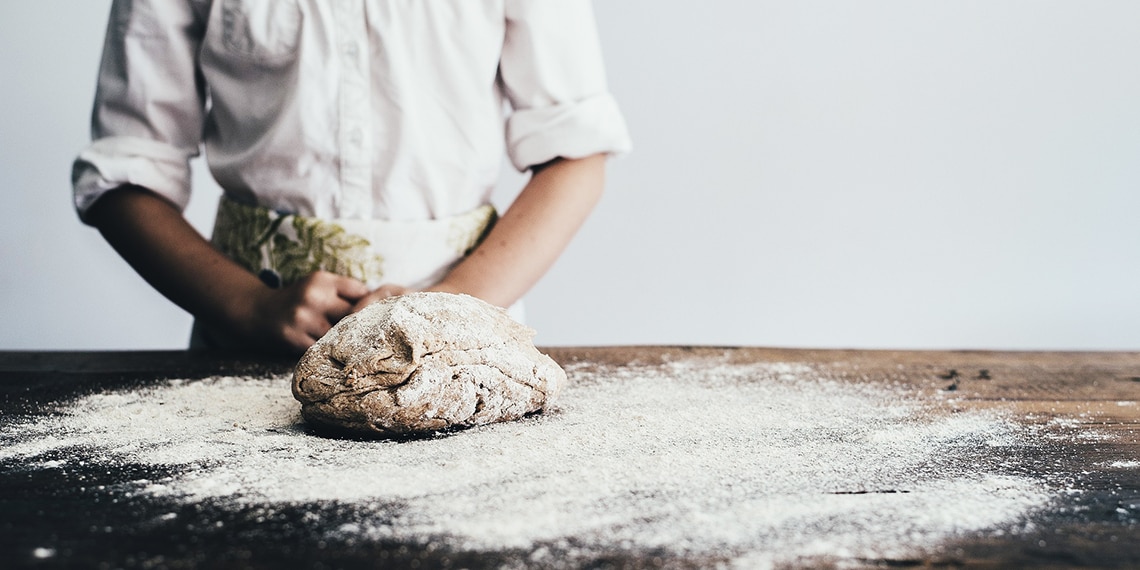 Jack is going to learn how to bake next weekend.