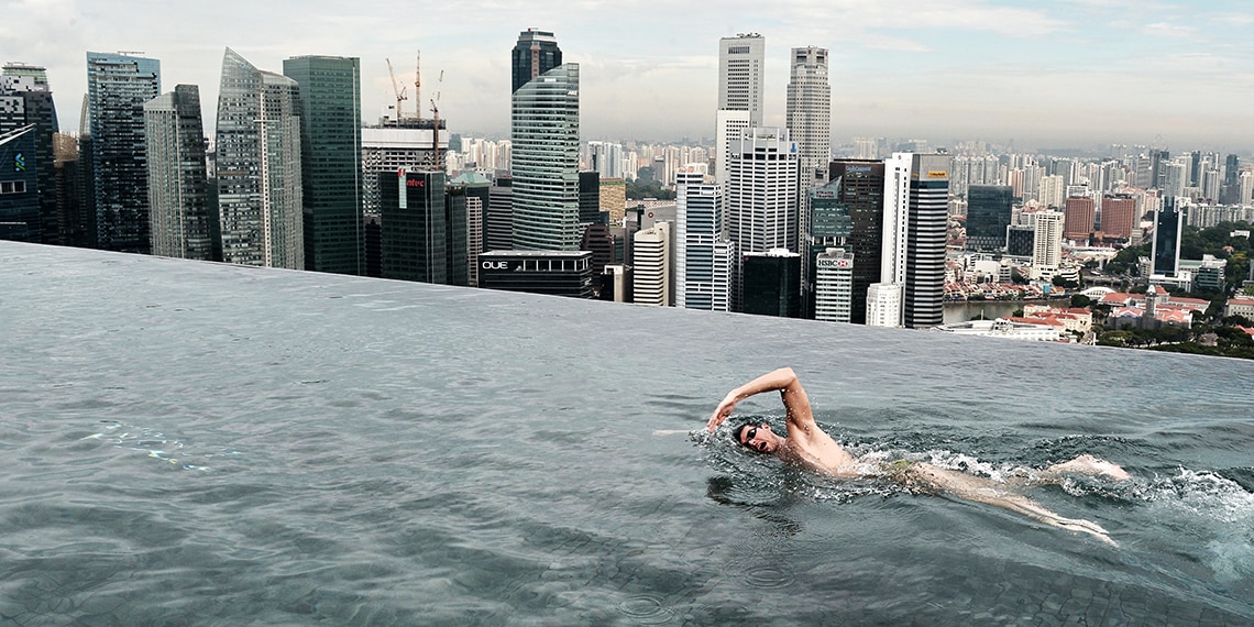 If I was on holiday, I'd love a pool like this at my hotel!!